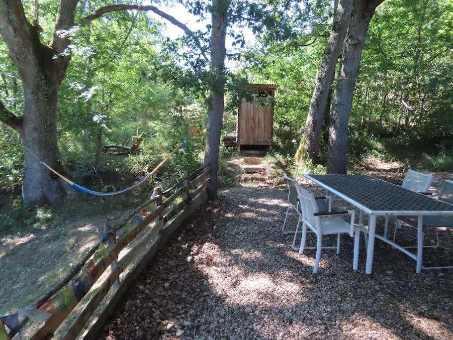 Cosy Cabane Montbrun-Bocage Luaran gambar