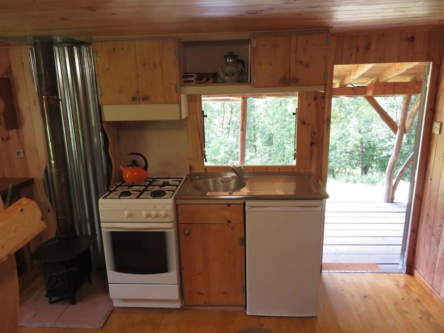 Cosy Cabane Montbrun-Bocage Luaran gambar