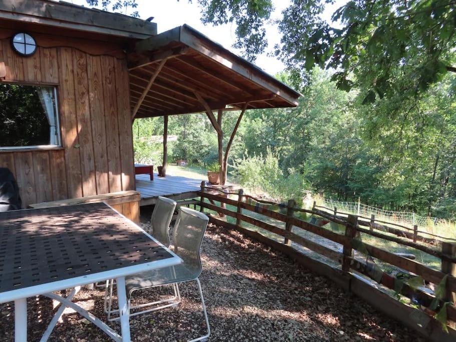 Cosy Cabane Montbrun-Bocage Luaran gambar