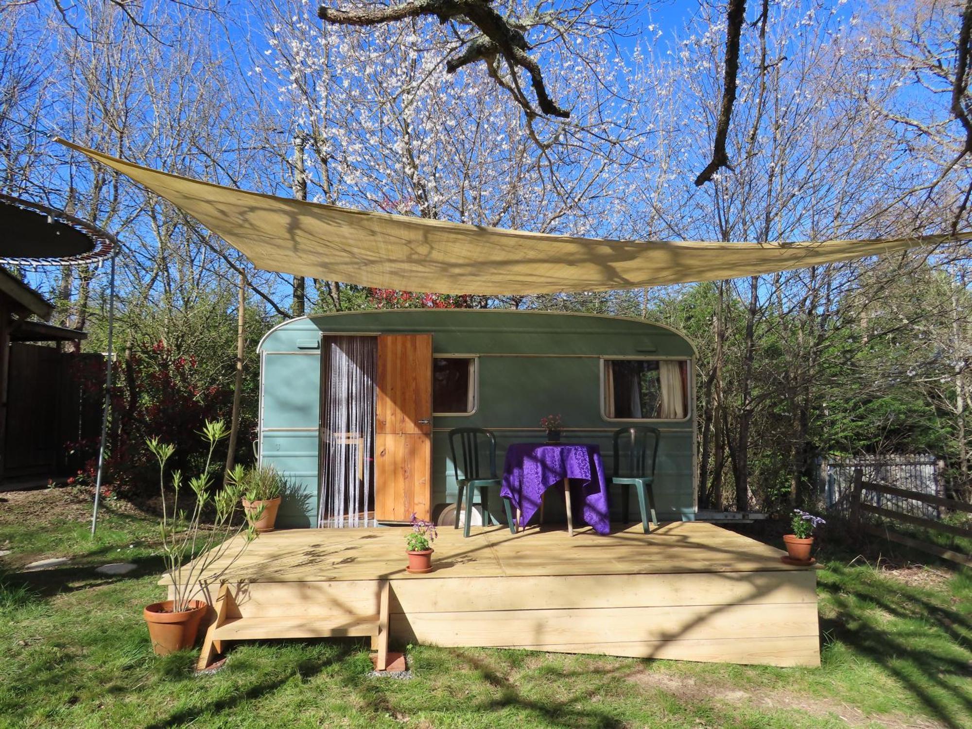 Cosy Cabane Montbrun-Bocage Luaran gambar