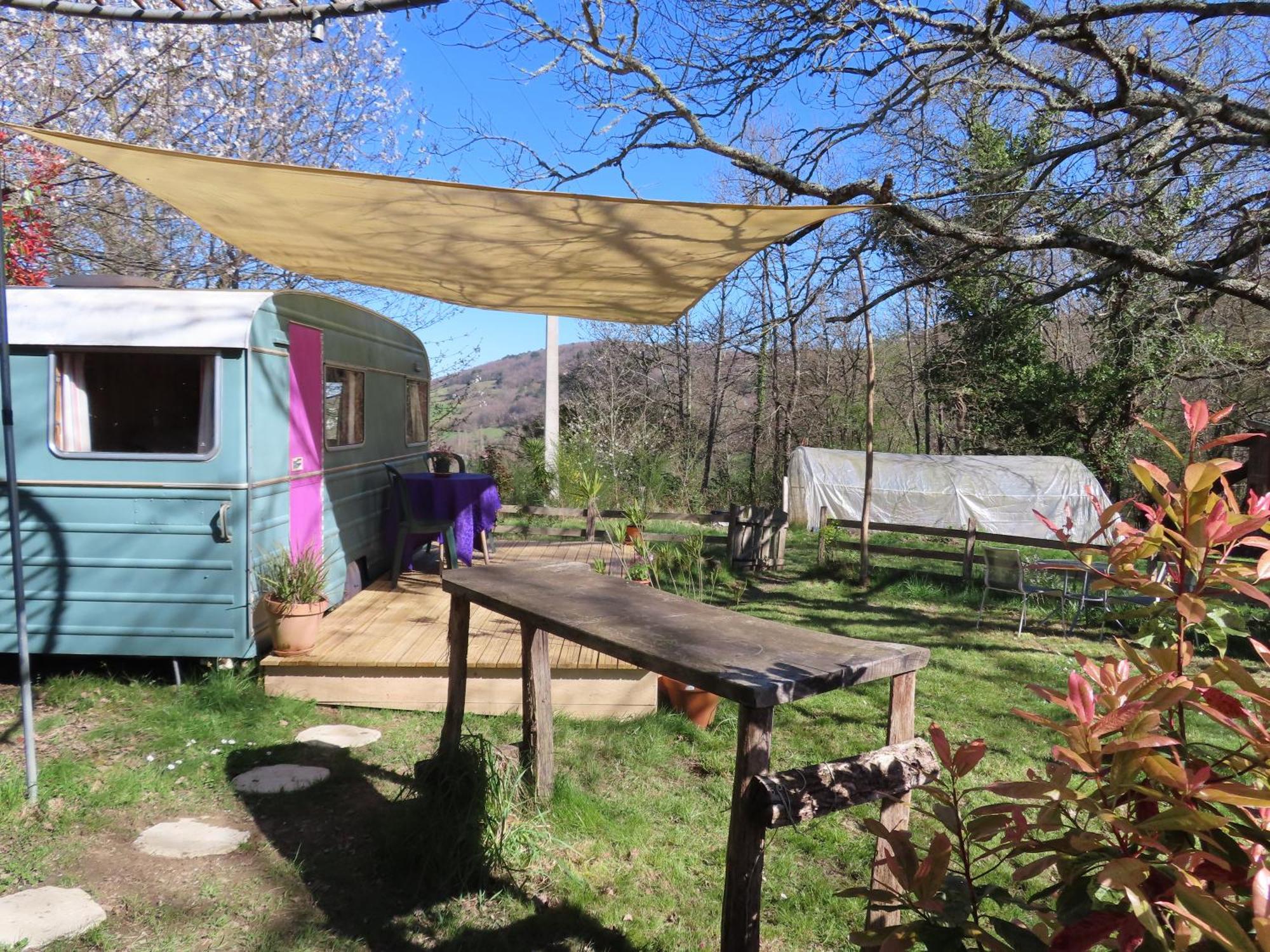 Cosy Cabane Montbrun-Bocage Luaran gambar
